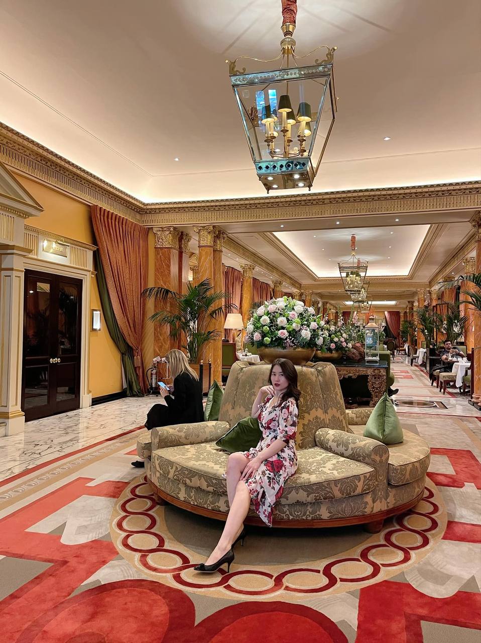 Sexy travel companion